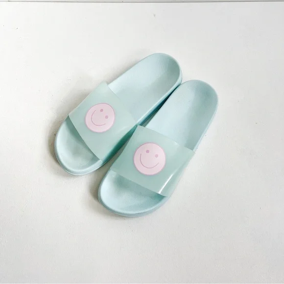 Smiley Slides - Picture 2 of 4